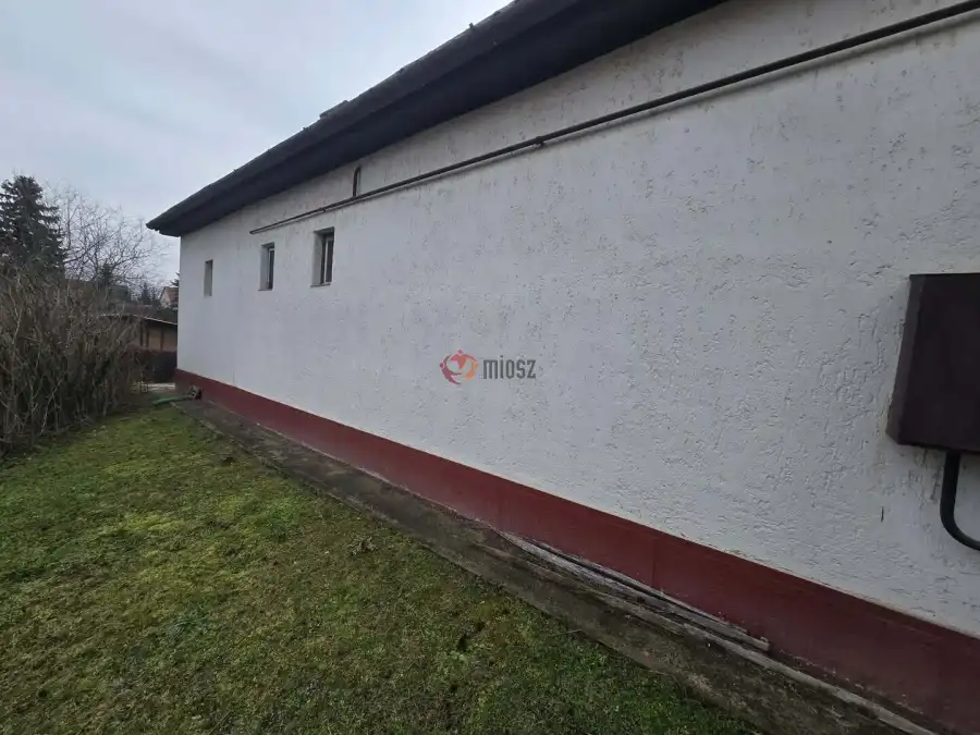 eladó családi ház, Göd