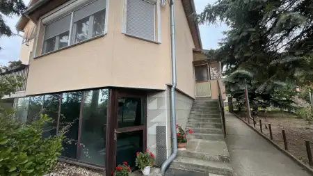 eladó családi ház, Gödöllő