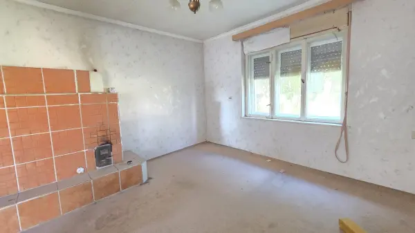 Eladó családi ház, Golop 1 szoba 60 m² 4.5 M Ft