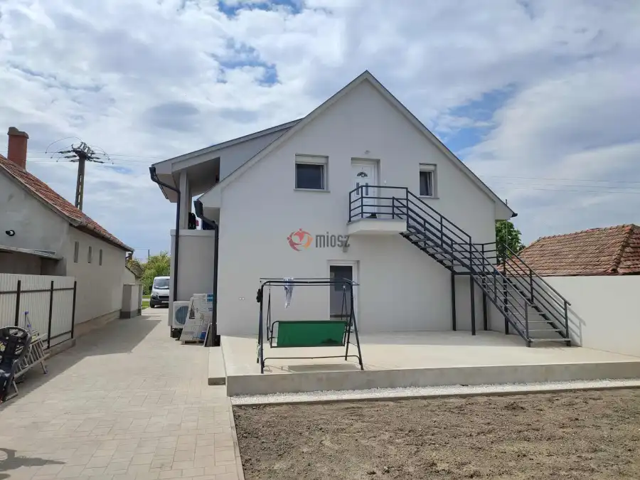 eladó családi ház, Hajdúszoboszló