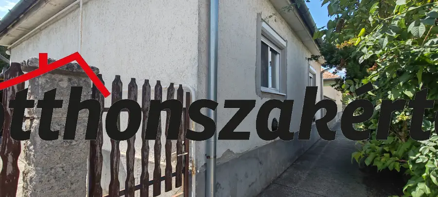eladó családi ház, Hatvan