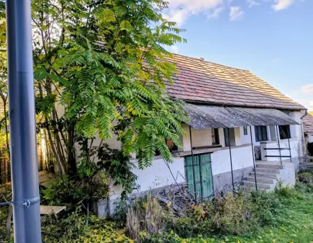 eladó családi ház, Héreg