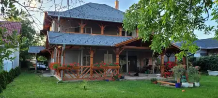 eladó családi ház, Heves