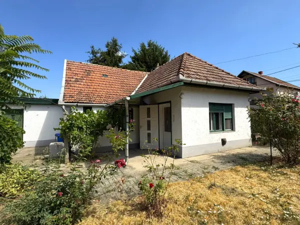 Eladó családi ház, Heves 2 szoba 60 m² 21.9 M Ft
