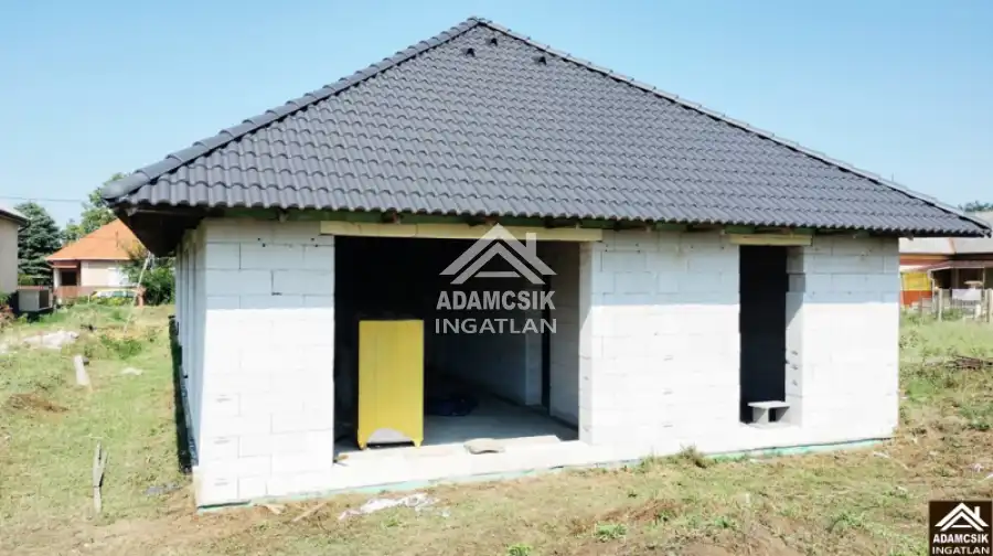 eladó családi ház, Inárcs