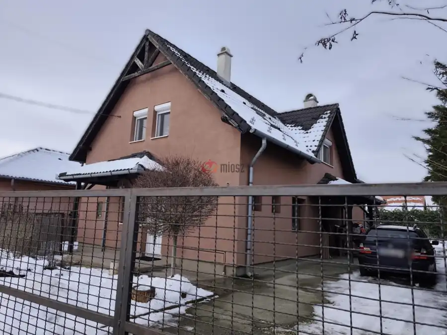 eladó családi ház, Inárcs