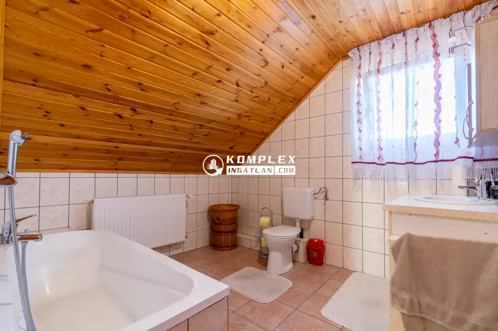 Győr-Moson-Sopron megye - Károlyháza