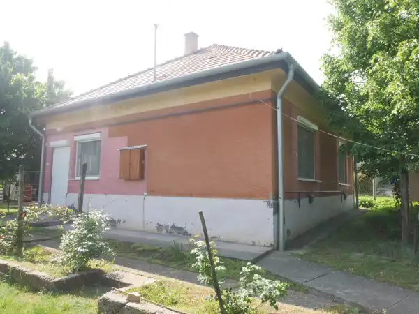 Eladó családi ház, Káva 2 szoba 66 m² 45 M Ft