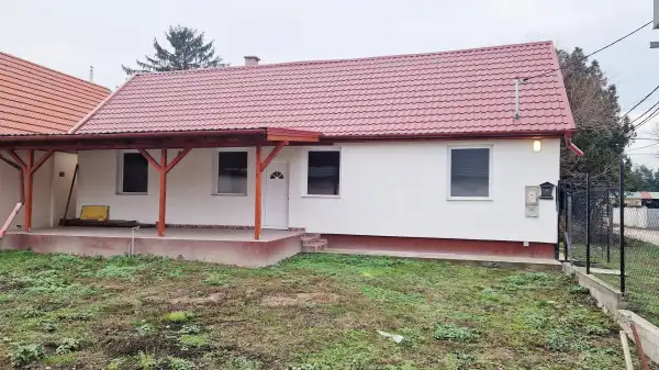 Eladó családi ház, Kiskunlacháza 3 szoba 76 m² 54.9 M Ft