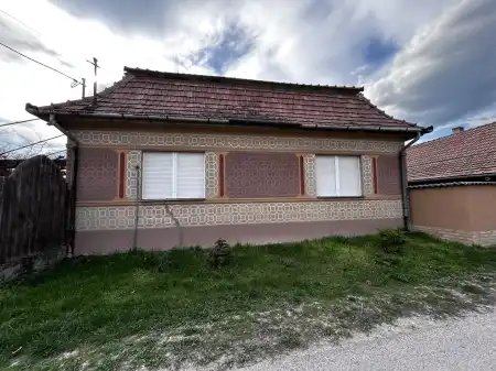 eladó családi ház, Kiskunlacháza