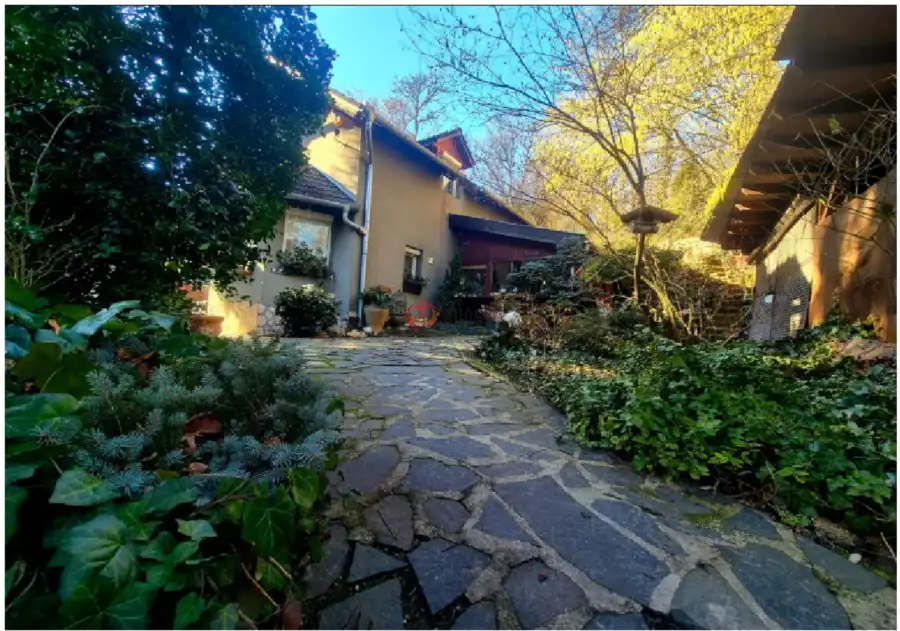 eladó családi ház, Kismaros