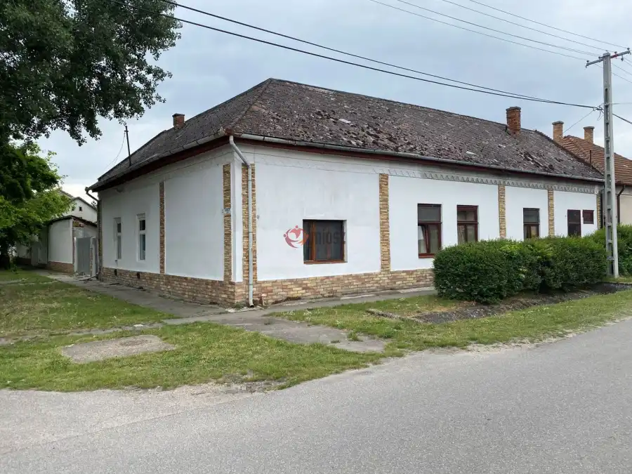 eladó családi ház, Kistelek