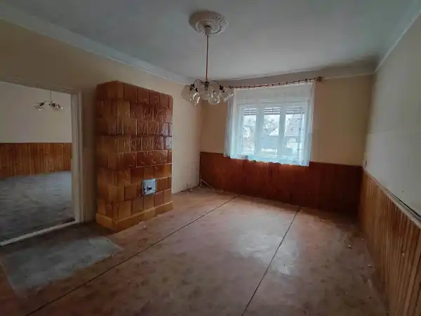Eladó családi ház, Kunszentmiklós 3 szoba 71 m² 22.99 M Ft