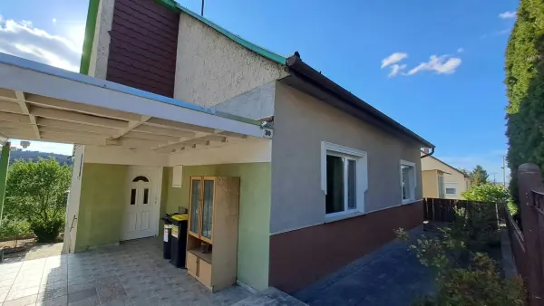 Eladó családi ház, Lábatlan 4 szoba 100 m² 75 M Ft
