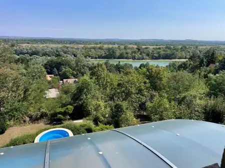 eladó családi ház, Leányfalu