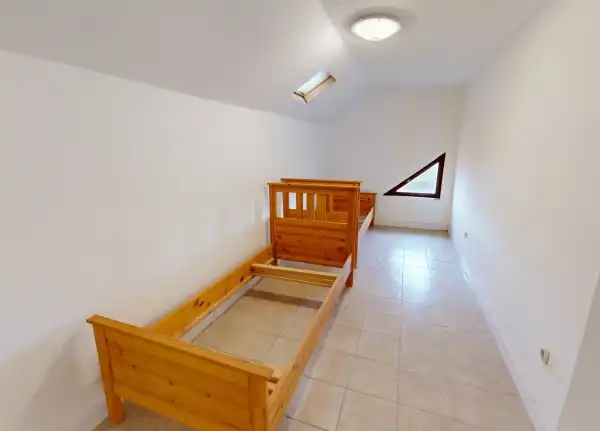 Eladó családi ház, Legyesbénye 6+1 szoba 556 m² 129 M Ft