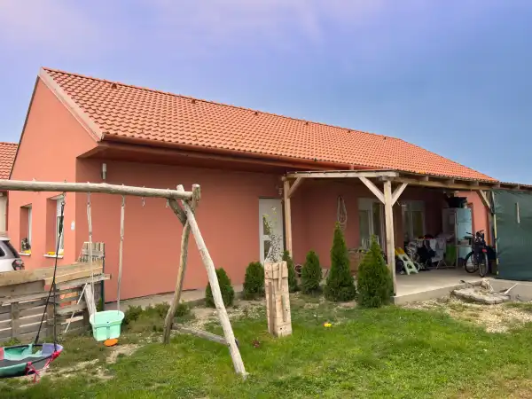 Eladó családi ház, Levél 4 szoba 94 m² 80.9 M Ft