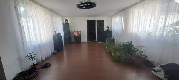 Eladó családi ház, Lőkösháza 5 szoba 240 m² 18 M Ft