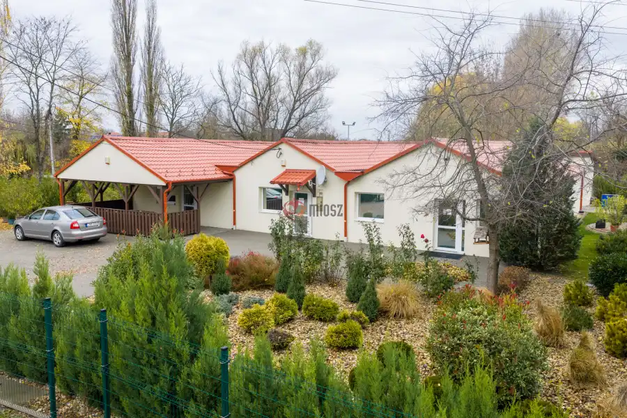 eladó családi ház, Lovasberény