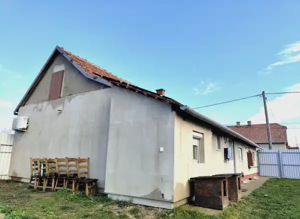 Eladó családi ház, Maroslele 3+2 szoba 81 m² 37.9 M Ft