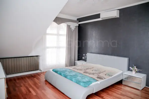 Eladó családi ház, Miskolc 5 szoba 220 m² 187 M Ft