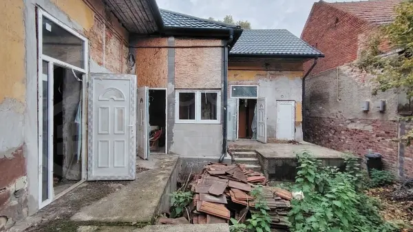 Eladó családi ház, Miskolc 6 szoba 170 m² 52.9 M Ft
