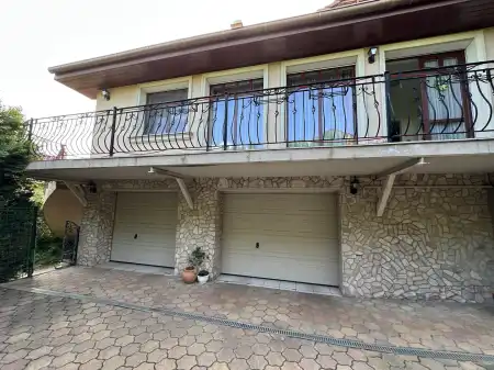 eladó családi ház, Miskolc