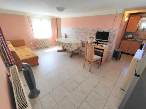 Eladó családi ház, Mohács 1 szoba 48 m² 9.9 M Ft