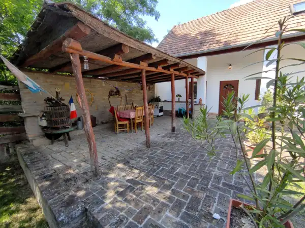 Eladó családi ház, Mohács 3 szoba 150 m² 30.9 M Ft