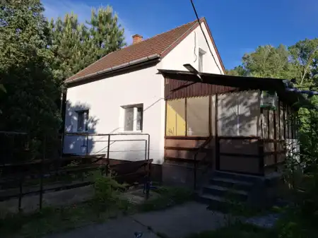 eladó családi ház, Monorierdő