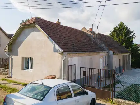 eladó családi ház, Nagyoroszi