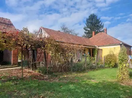 eladó családi ház, Nemesapáti