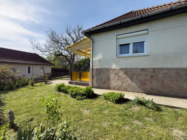 Eladó családi ház, Nézsa 3 szoba 72 m² 35.9 M Ft