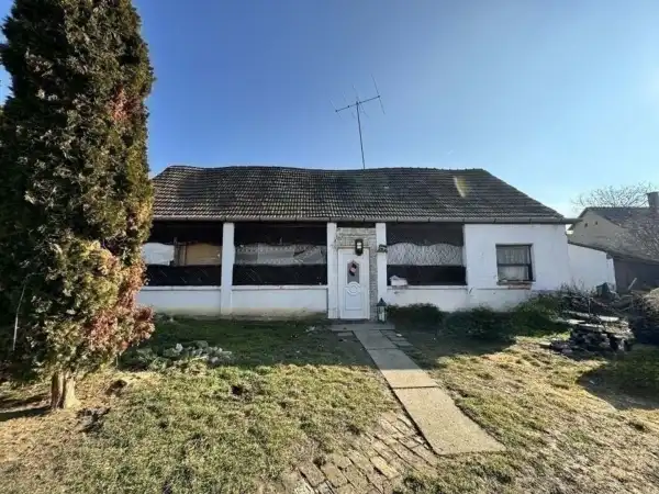 Eladó családi ház, Patak 3 szoba 148 m² 7.2 M Ft