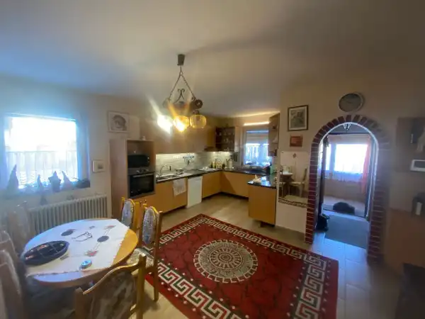 Eladó családi ház, Páty 8 szoba 110 m² 120 M Ft