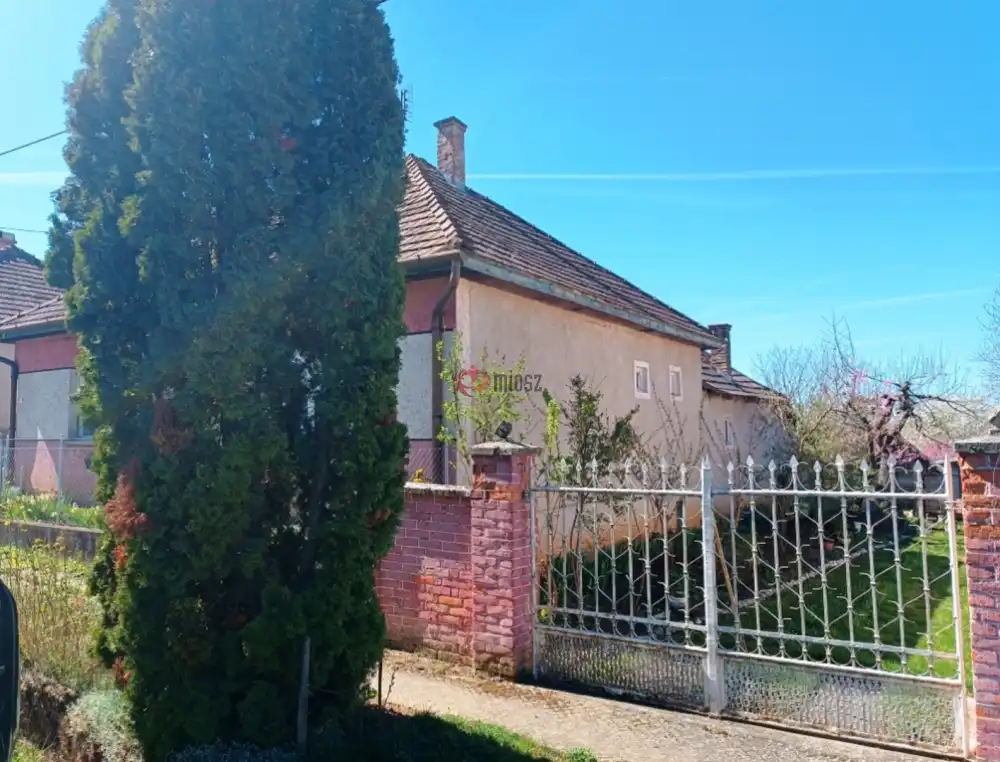 Pest megye - Perőcsény