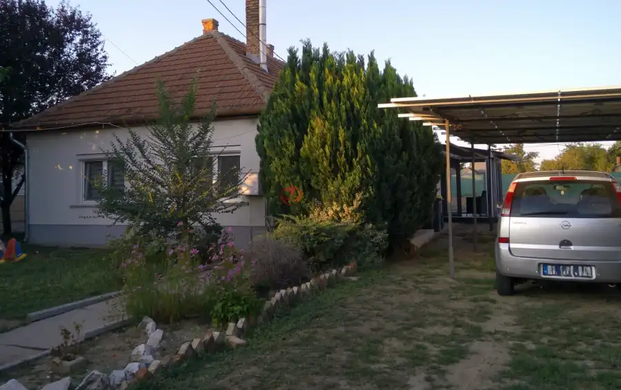 eladó családi ház, Pilis