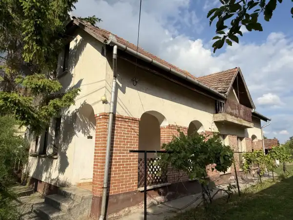 Eladó családi ház, Püspökladány 4 szoba 140 m² 34.99 M Ft