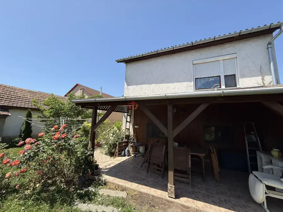 eladó családi ház, Püspökladány