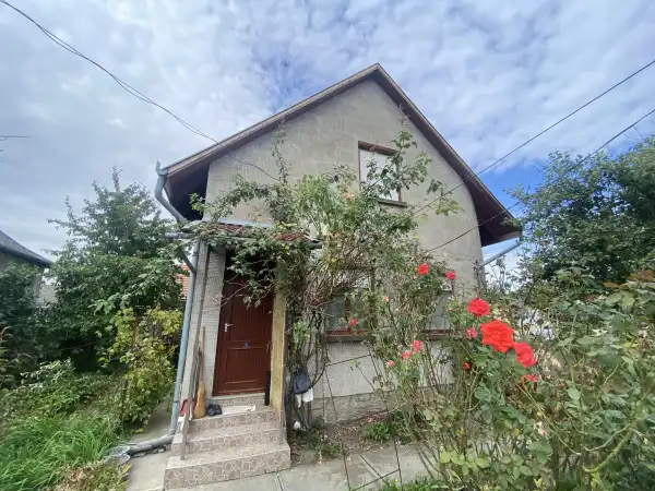 Eladó családi ház, Püspökladány 5 szoba 150 m² 49.8 M Ft