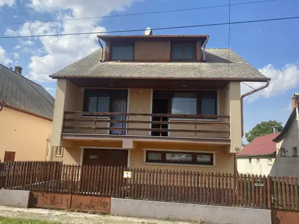 Eladó családi ház, Püspökladány 5 szoba 210 m² 41 M Ft