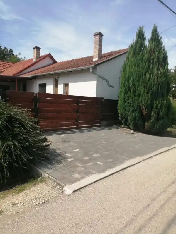 Eladó családi ház, Rácalmás 5 szoba 106 m² 55 M Ft