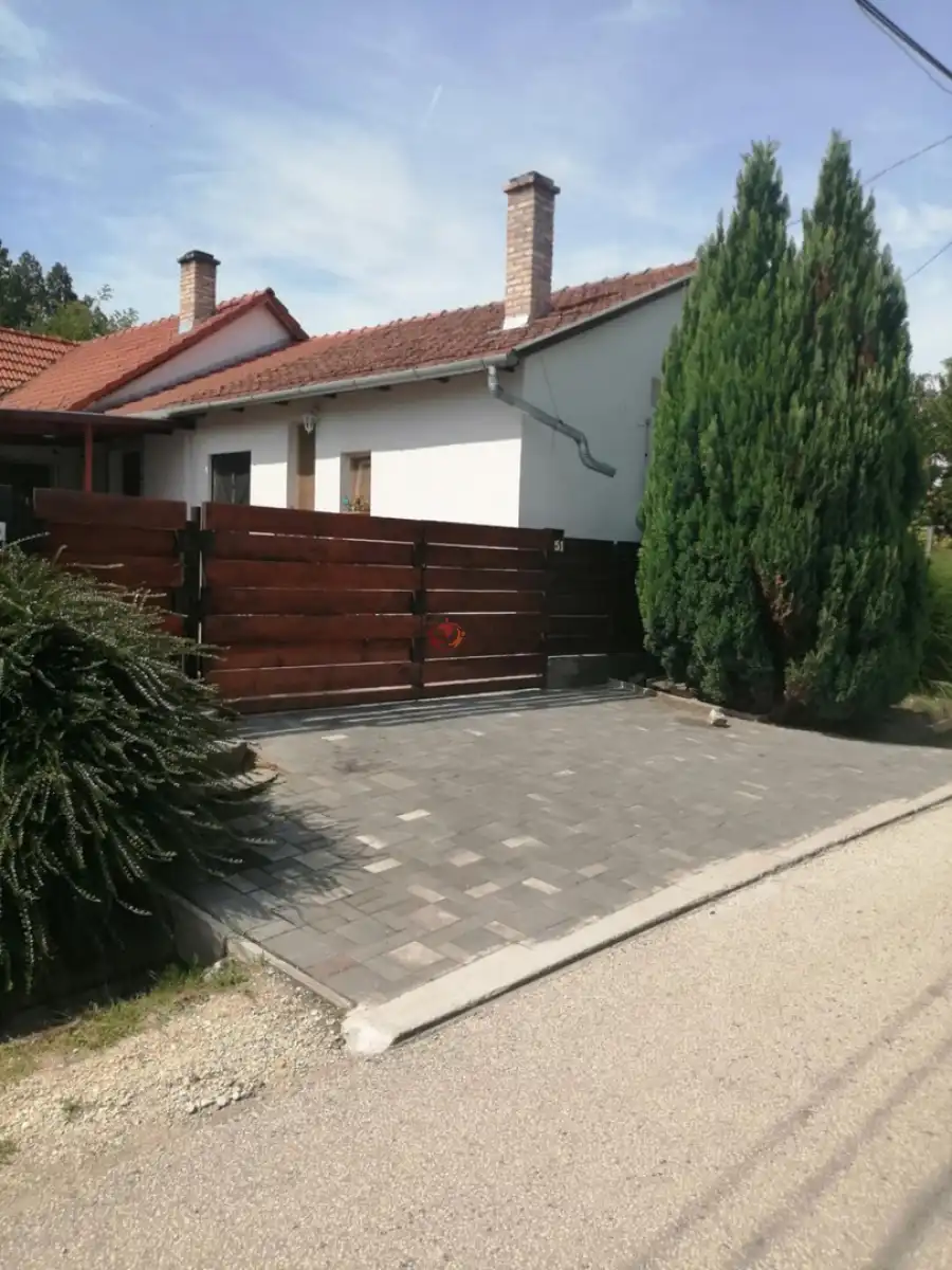 eladó családi ház, Rácalmás