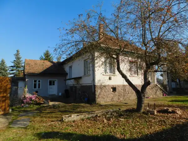 Eladó családi ház, Recsk 3 szoba 110 m² 15.5 M Ft