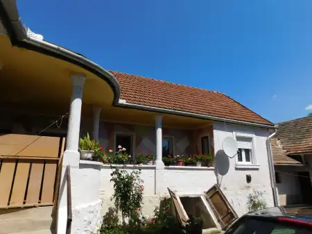 eladó családi ház, Recsk