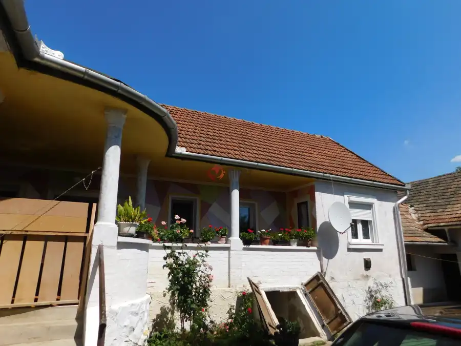eladó családi ház, Recsk