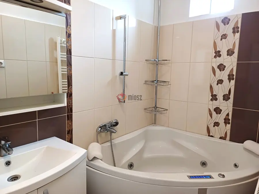 eladó családi ház, Salgótarján