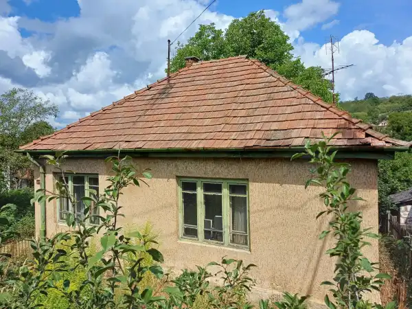 Eladó családi ház, Salgótarján 2 szoba 52 m² 6.9 M Ft