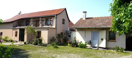 eladó családi ház, Sándorfalva