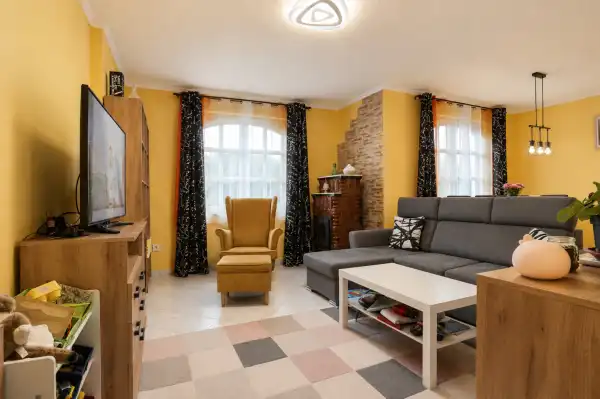 Eladó családi ház, Sándorfalva 4 szoba 90 m² 68.5 M Ft